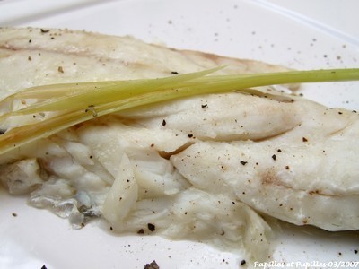 Papillotes de bar à la citronnelle