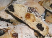 c7cea2402577ab7d7489b97abd5887be Petits pains aux deux raisins