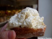 Verrines de foie gras et leur chantilly de foie gras fumée Verrines de foie gras et leur chantilly de foie gras fumée