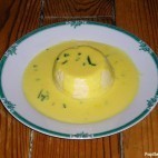 Timbales de crevettes et de noix de Saint Jacques à la crème et au safran