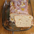 Pain aux épices et à l'écorce d'orange confite