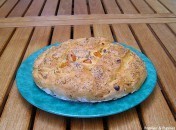 eb0f8f84b4d86feb3b7fe8e3a9517d45 Pain aux abricots et aux noisettes