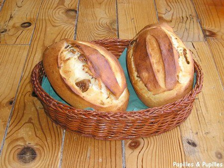 Pain aux figues et fenouil Image Papilles et Pupilles - Pain aux figues et au fenouil