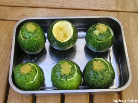 Courgettes évidées