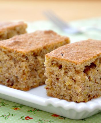 Gâteau creusois aux noisettes ©A_Lein shutterstock