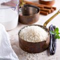 Ingrédients pour riz au lait ©Elena Veselova shutterstock