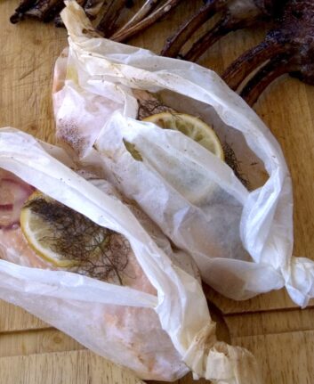 Saumon en papillote, à l'aneth et au citron ©Anthony Georgeff CC BY-NC 2.0