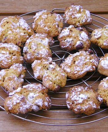 Sablés rustiques aux noisettes et à l'orange