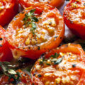 Tomates confites au four ©Robyn Mackenzie Shutterstock