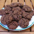 Chewy chocolate gingerbread cookies