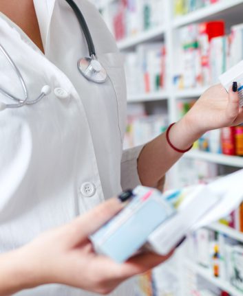 Pharmacie © Aleksandar Karanov shutterstock