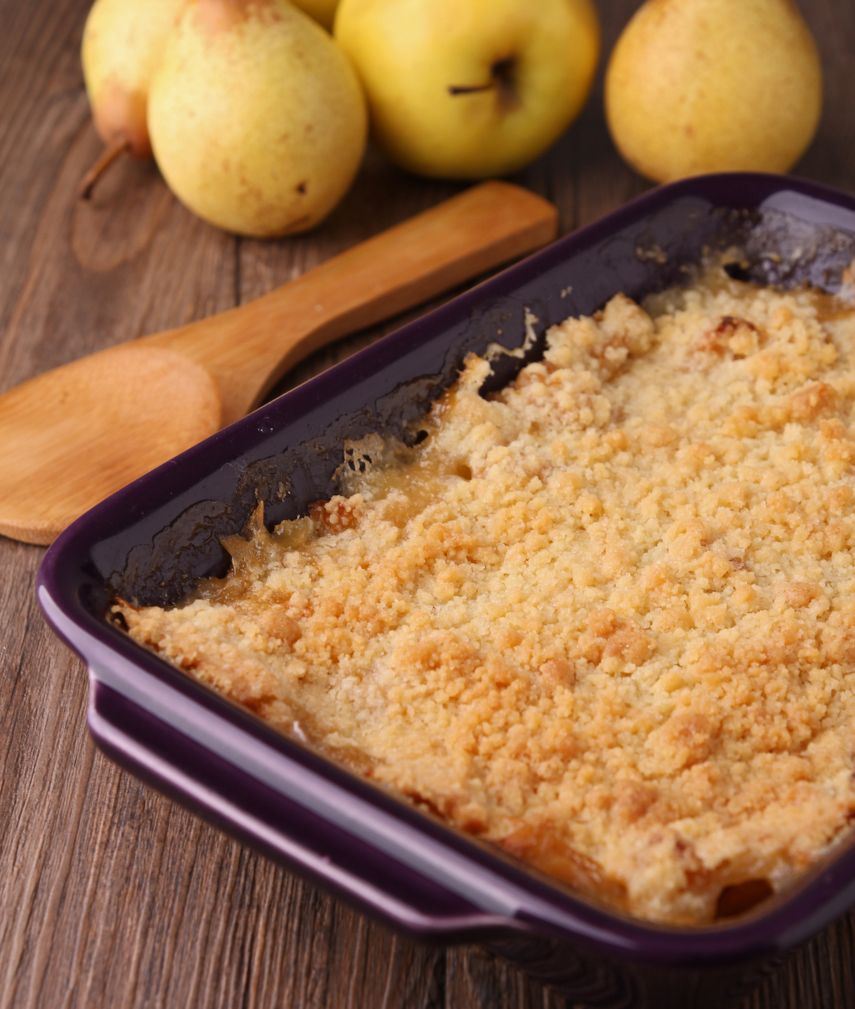 Croustade aux poires ©Margouillat photo shutterstock