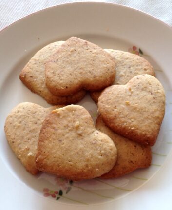 Sablés à la noisette, sans oeufs ©joellehellenique CC BY-SA 2.0