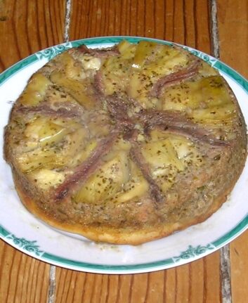 Tarte Tatin aux artichauts et aux anchois