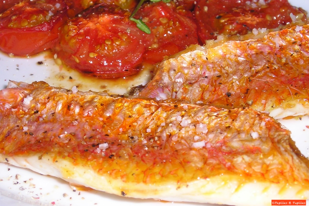 Filets de rouget aux tomates confites
