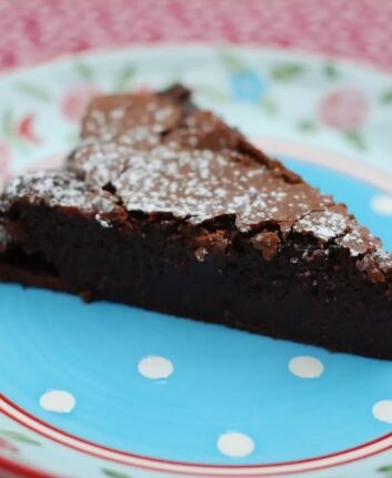 Gâteau au chocolat (c) Shokotov CC0 Public Domain - Pixabay
