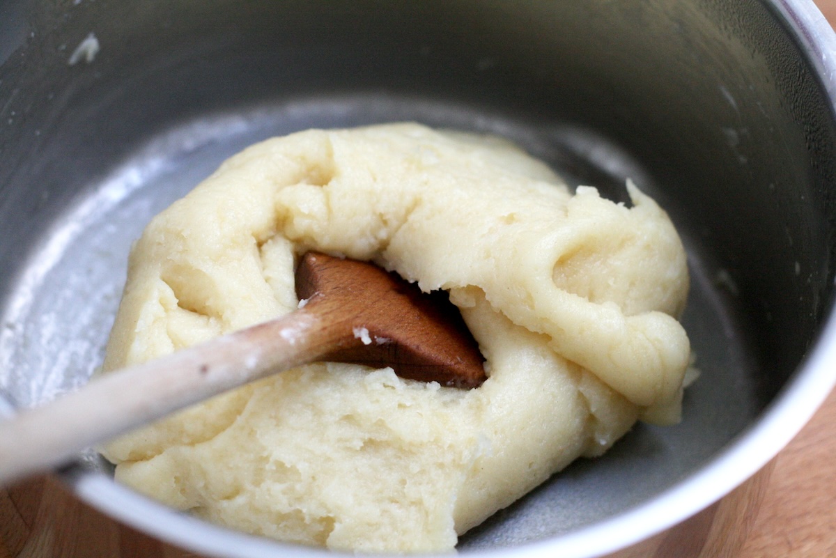 Pâte à choux ©Marion Deveaud CC BY-NC-SA 2.0