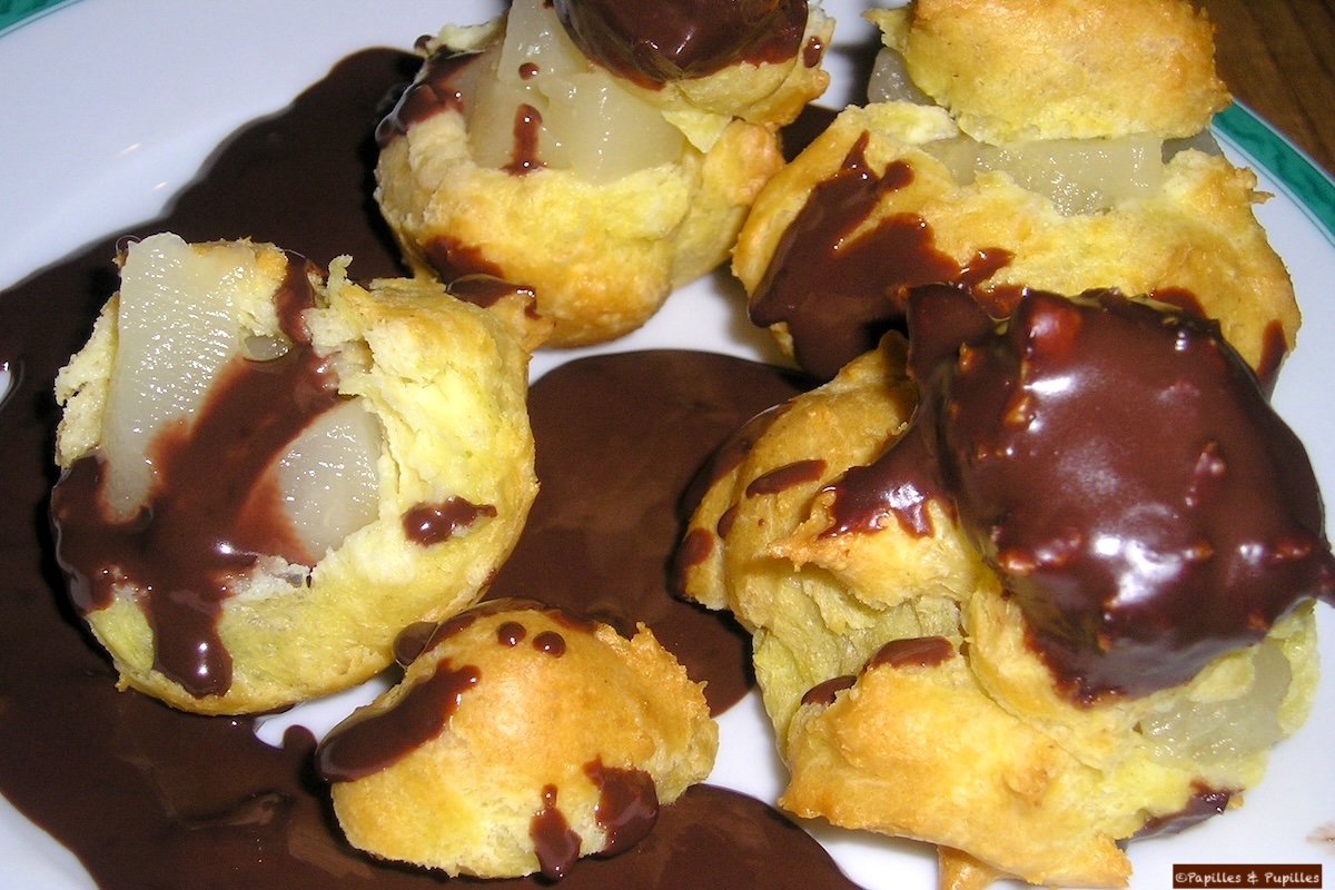 Profiteroles poires anis chocolat