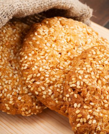 Cookies au sésame sans oeufs sans lait © Chamille White shutterstock