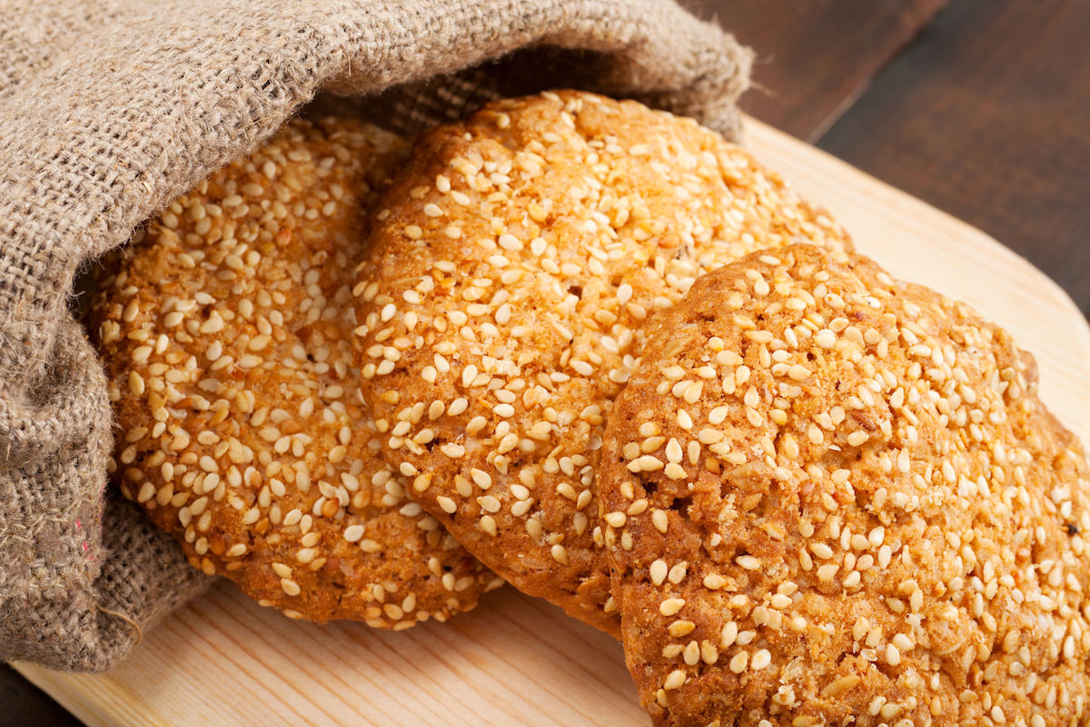 Cookies au sésame sans oeufs sans lait © Chamille White shutterstock