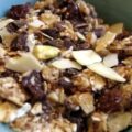 Granola au chocolat et aux fruits secs sans oeufs