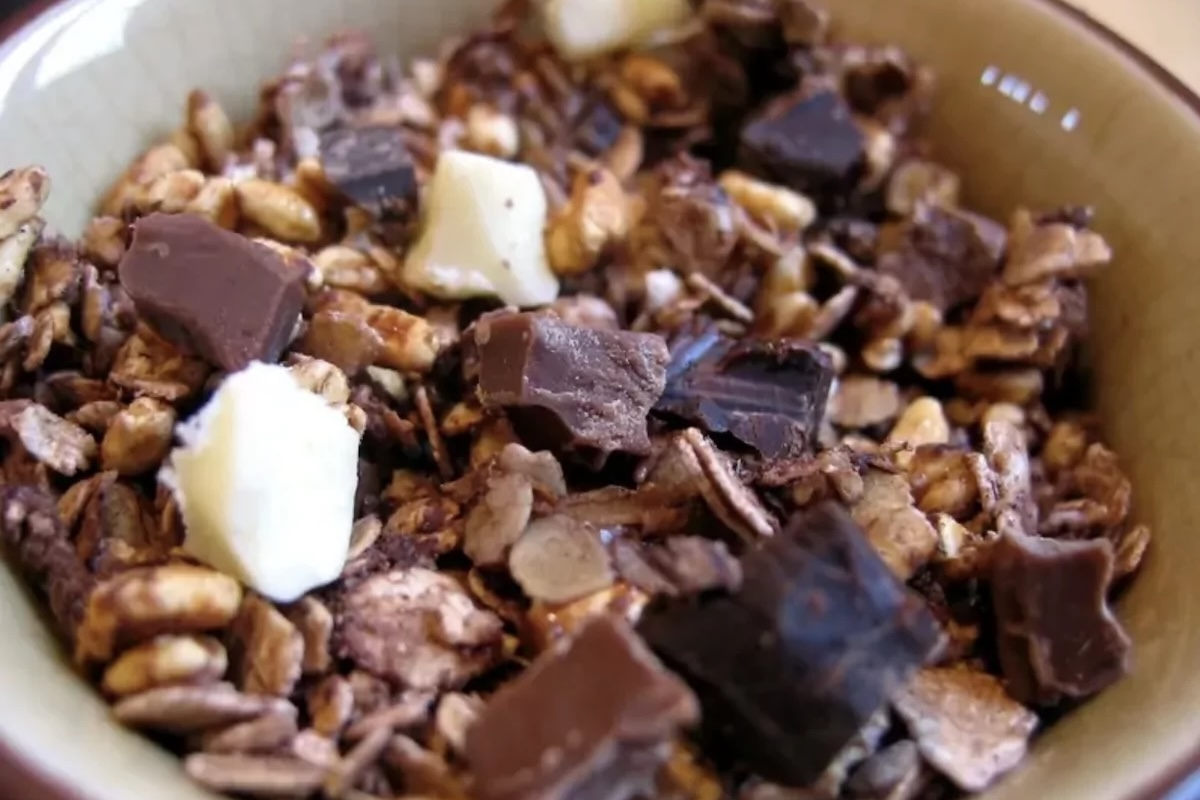 Granola aux 3 chocolats