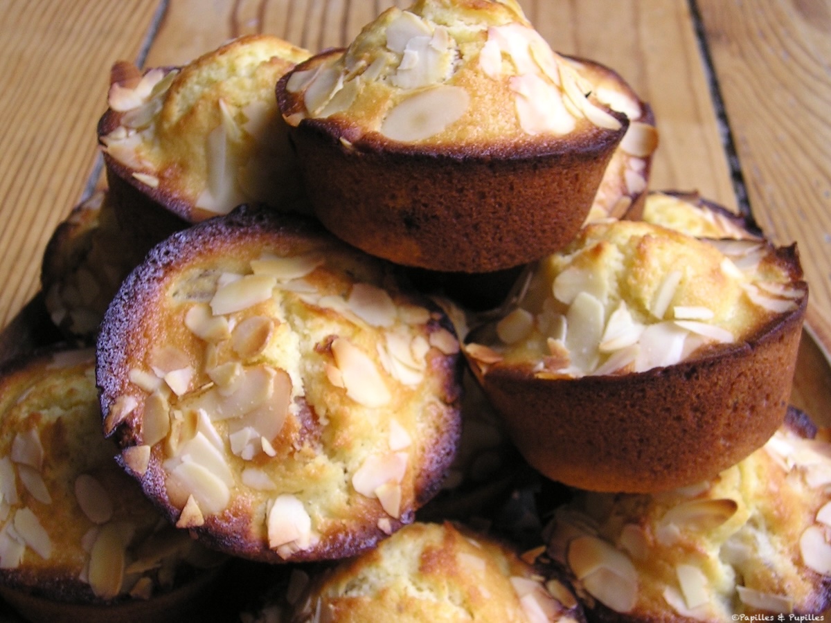 Muffins aux abricots et aux amandes
