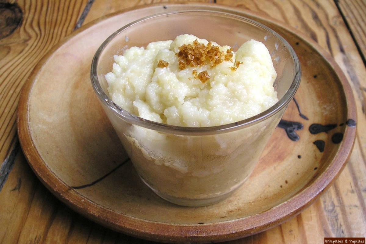 Purée de pommes de terre au lait de coco et au curry