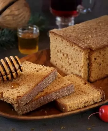 French spice bread, honey and mulled wine. Toned image