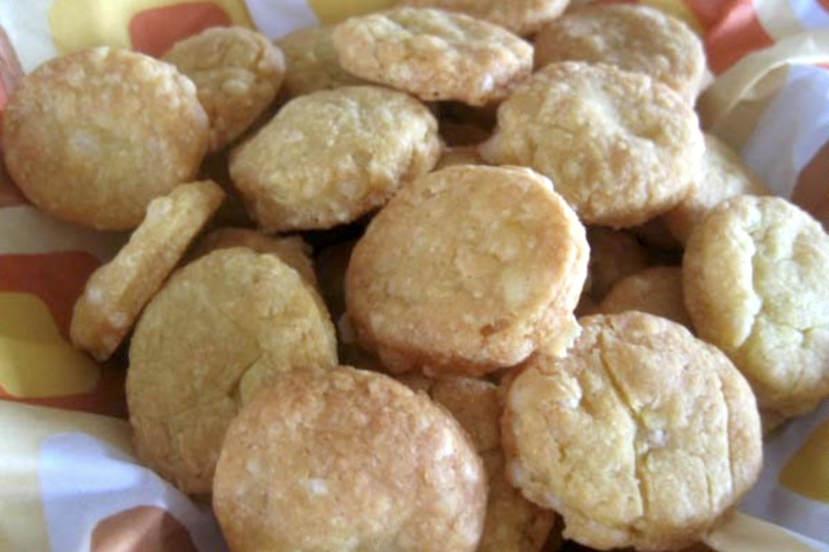 Biscuits salés au curry et au fromage, sans oeufs