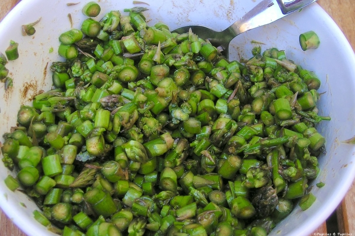 Concassées d'asperges vertes aux noisettes
