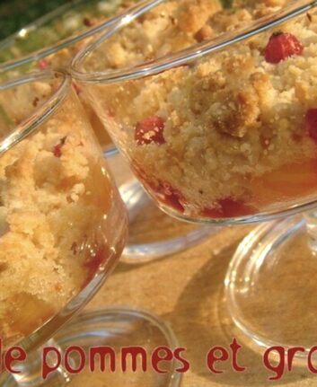 Crumble pommes groseilles