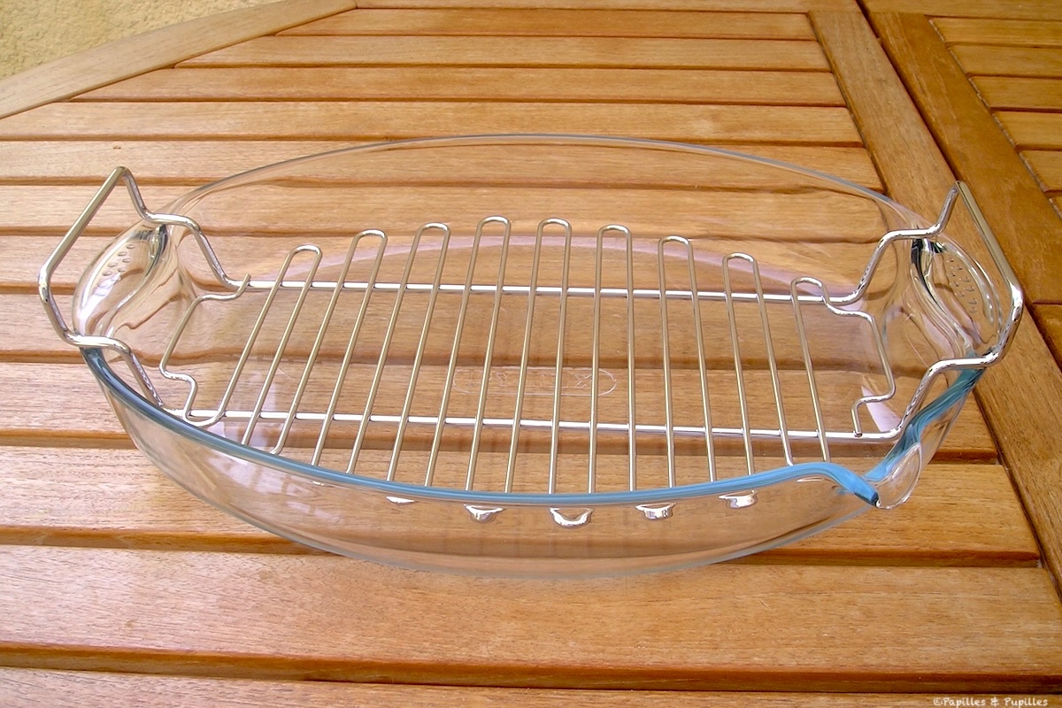 Plat avec grille