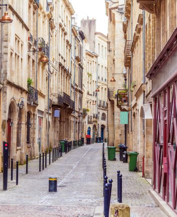 Bordeaux ©rostislav Ageev shutterstock