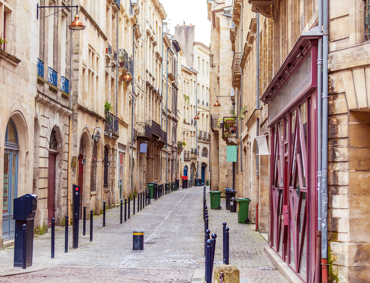 Bordeaux ©rostislav Ageev shutterstock