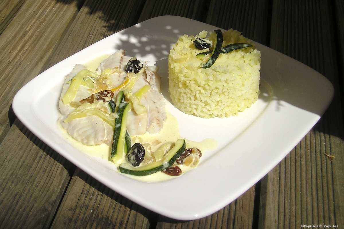 Filet de maigre au curry et lait de coco