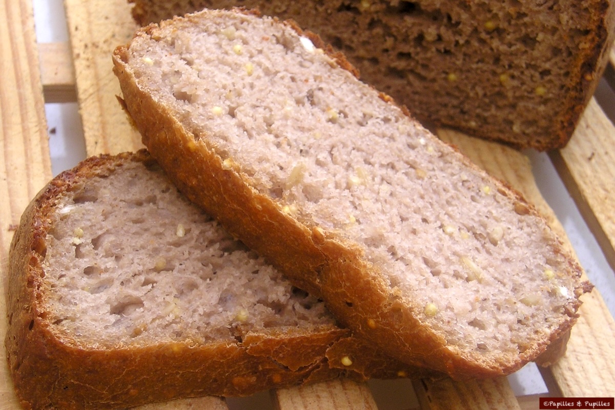 Pain aux céréales et à la farine de châtaignes