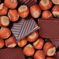 Chocolat et noisettes ©sss615 shutterstock