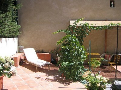 Joelle – Maury – Aux confins des Pyrénées Orientales en plein pays Cathare - France