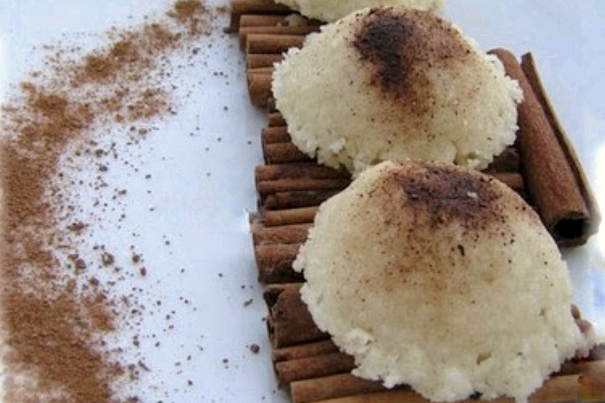 Mantecaos (Montecaos) oranais sucrés sans oeufs sans lait