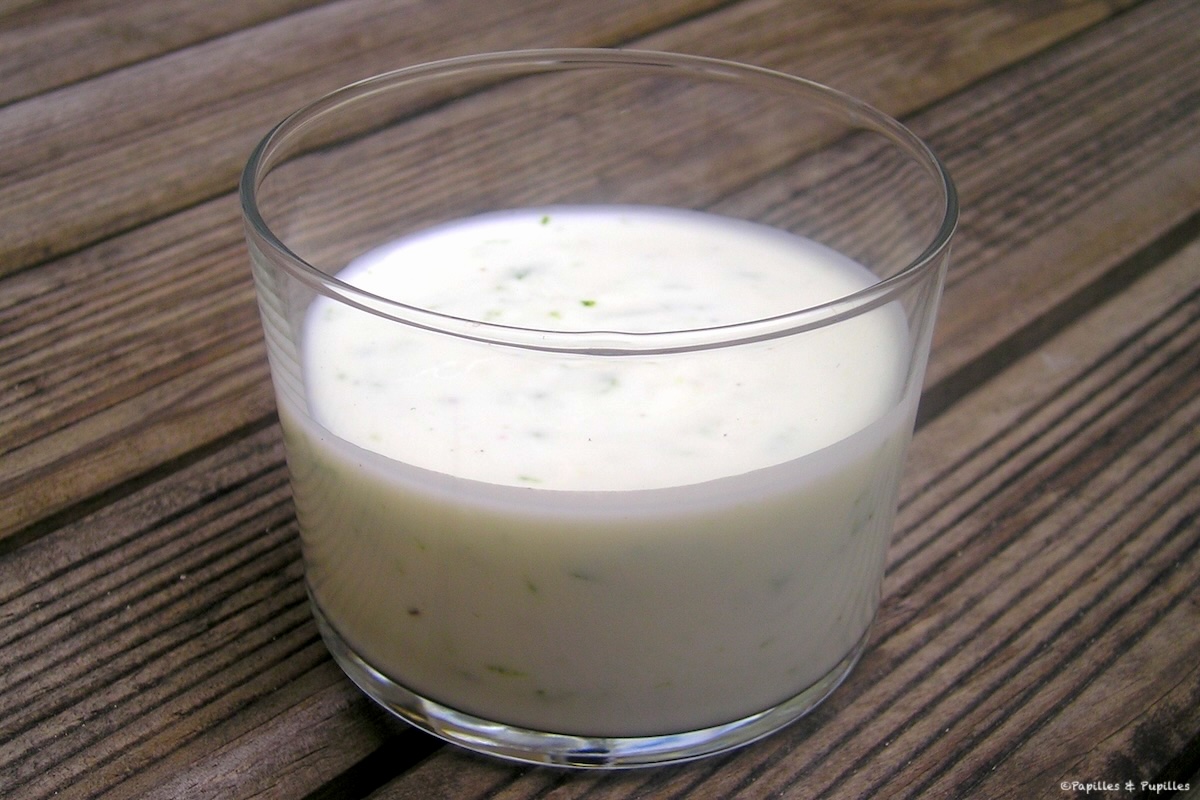 Sauce au yaourt, au Grand-Marnier et au citron vert