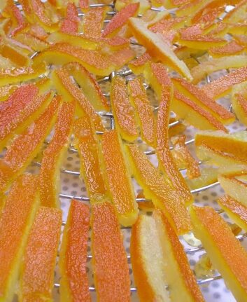 Orangettes