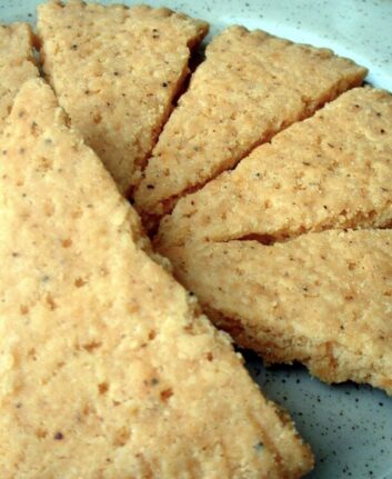 Shortbreads au cheddar et au piment d'Espelette sans oeufs
