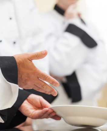 Ecole de cuisine ©wavebreakmedia shutterstock