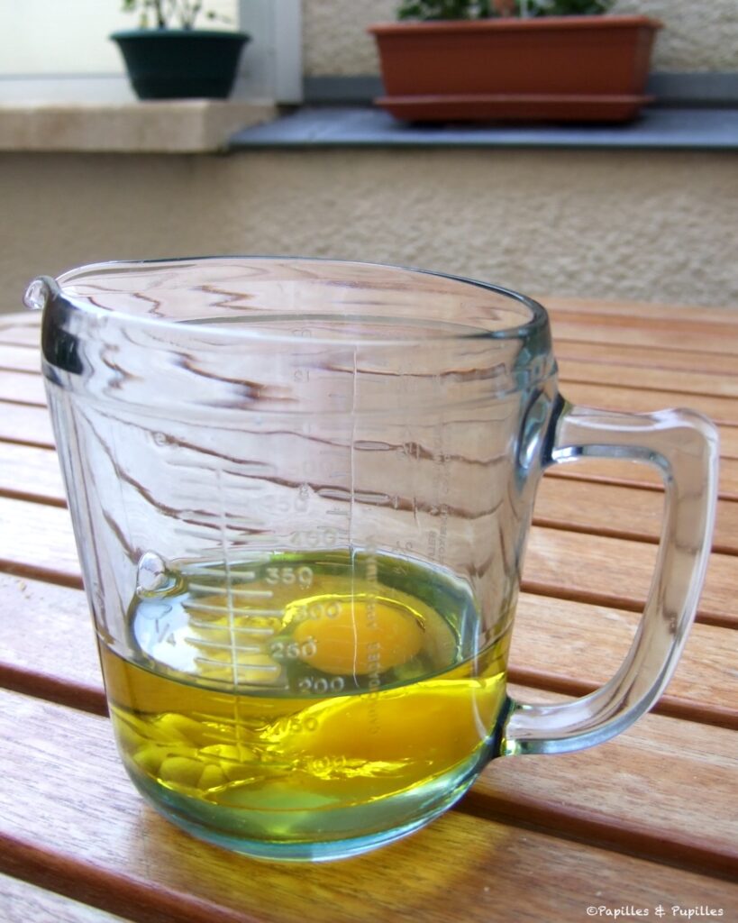 Huile, moutarde et oeuf