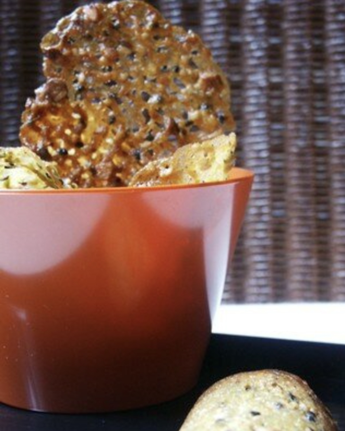 Tuiles dentelles à la mangue et au sésame sans oeufs