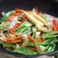 Wok de légumes à l'asiatique