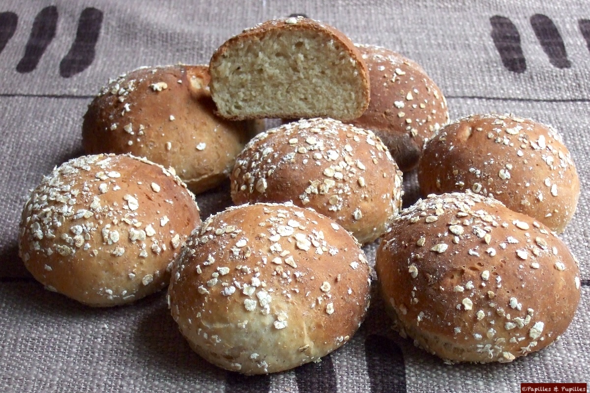 Petits pains au miel et aux flocons d'avoine