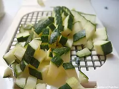 Dés de courgettes