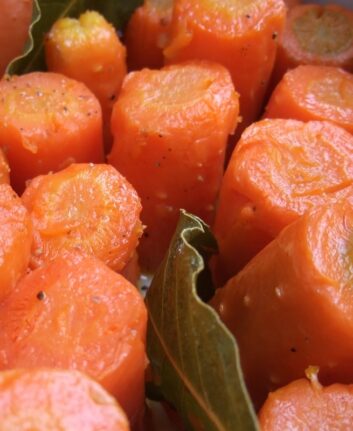 Carottes poêlées collantes